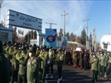 ادای احترام دانشگاهیان دانشگاه فنی و حرفه ای استان آذربایجان شرقی به شهید گمنام دوران هشت سال دفاع مقدس