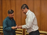 در هفته دولت از کارمندان جانباز تقدیر به عمل آمد.